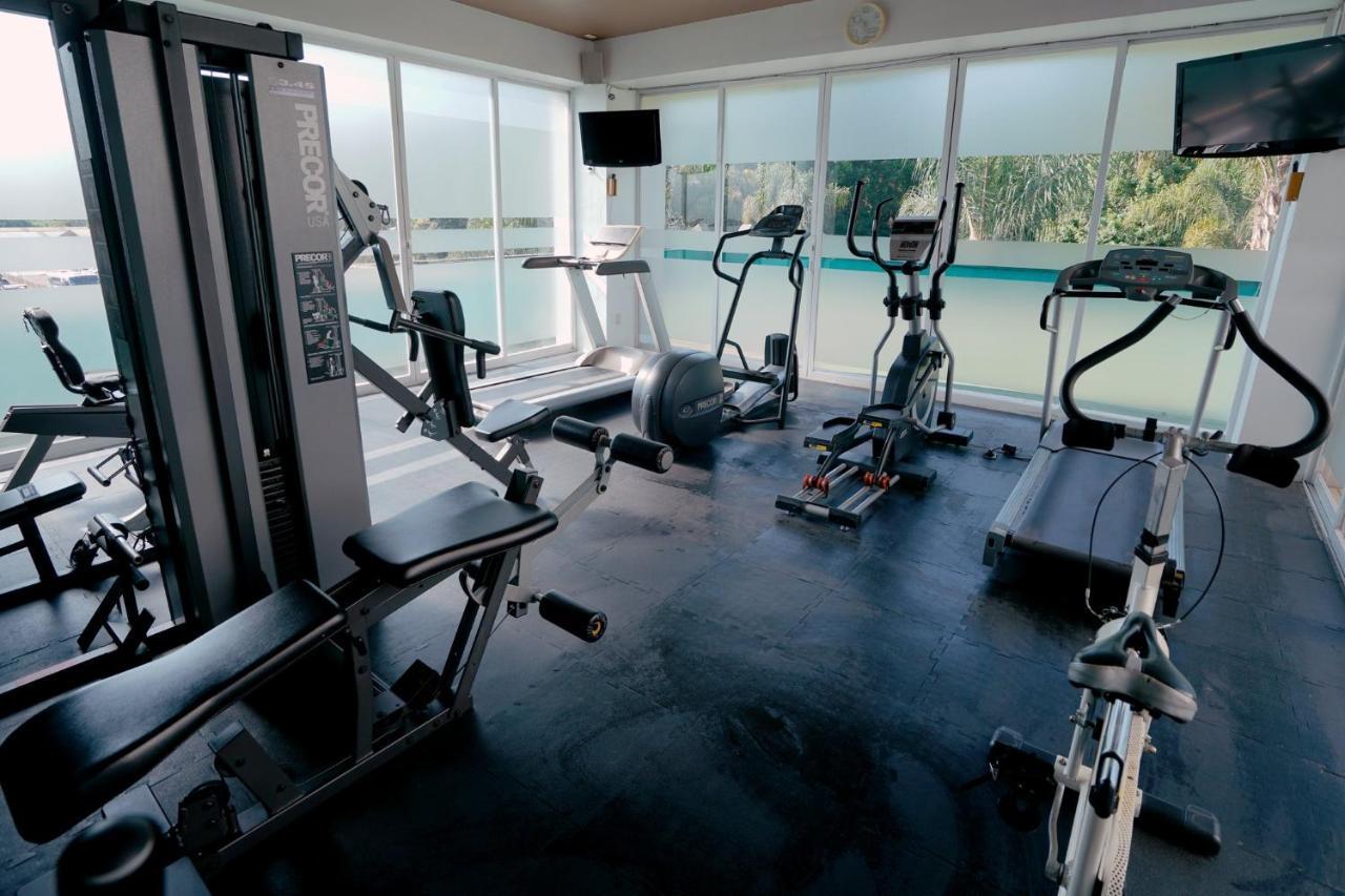 Gamma By Fiesta Americ Xalapa Nubara Dış mekan fotoğraf A gym