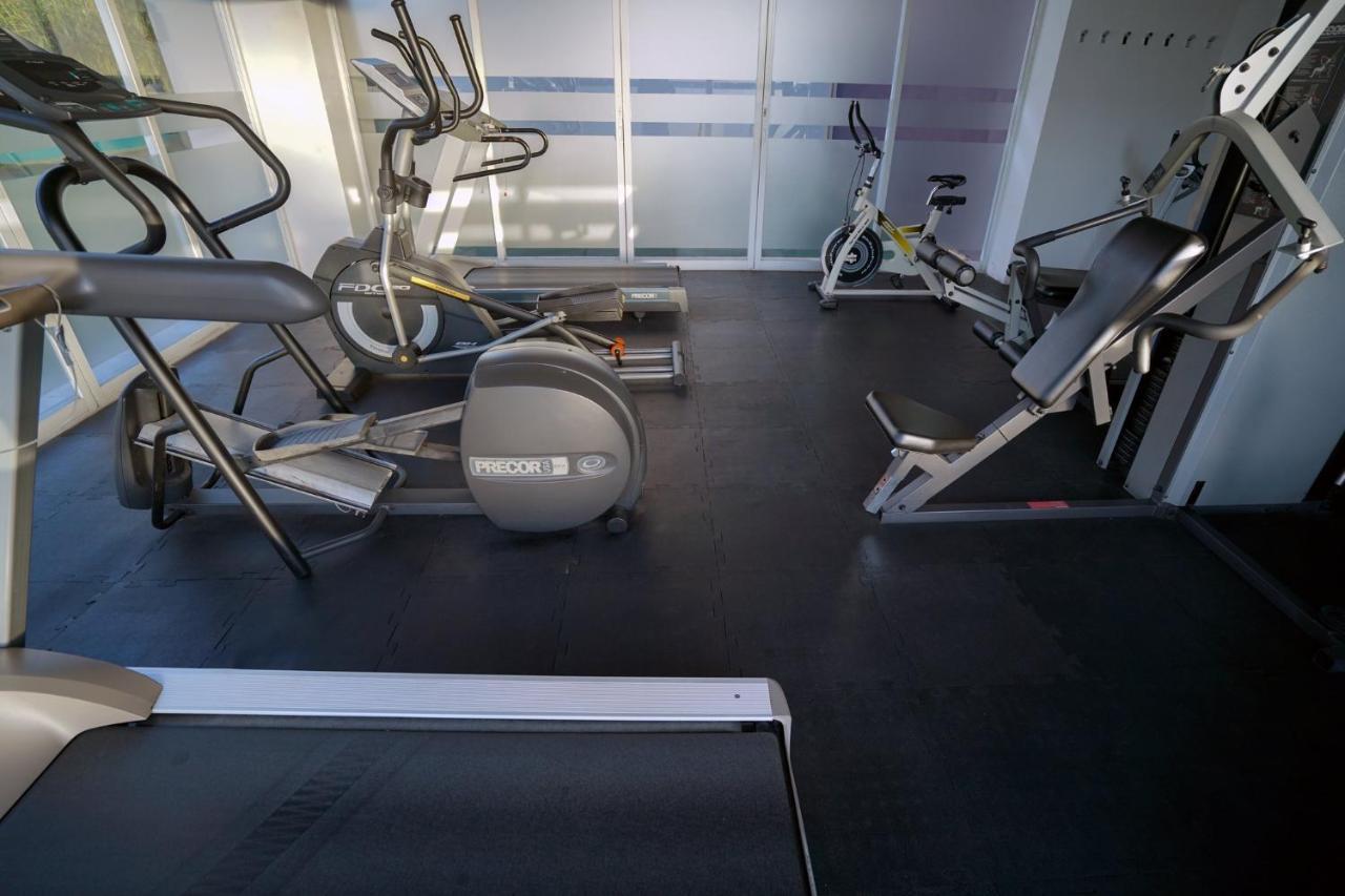 Gamma By Fiesta Americ Xalapa Nubara Dış mekan fotoğraf A gym